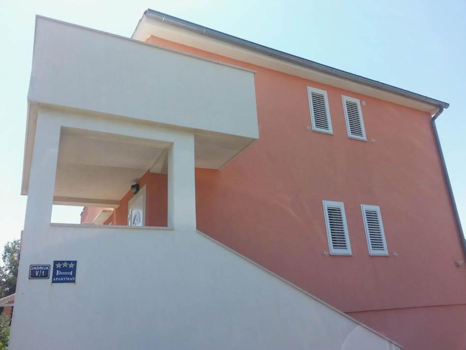 Apartment Tony - 2Bdr Beachfront Ядрия Экстерьер фото